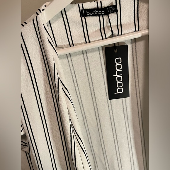 New With Tags Boohoo Duster Cardigan in Size 0 - Picture 4 of 8